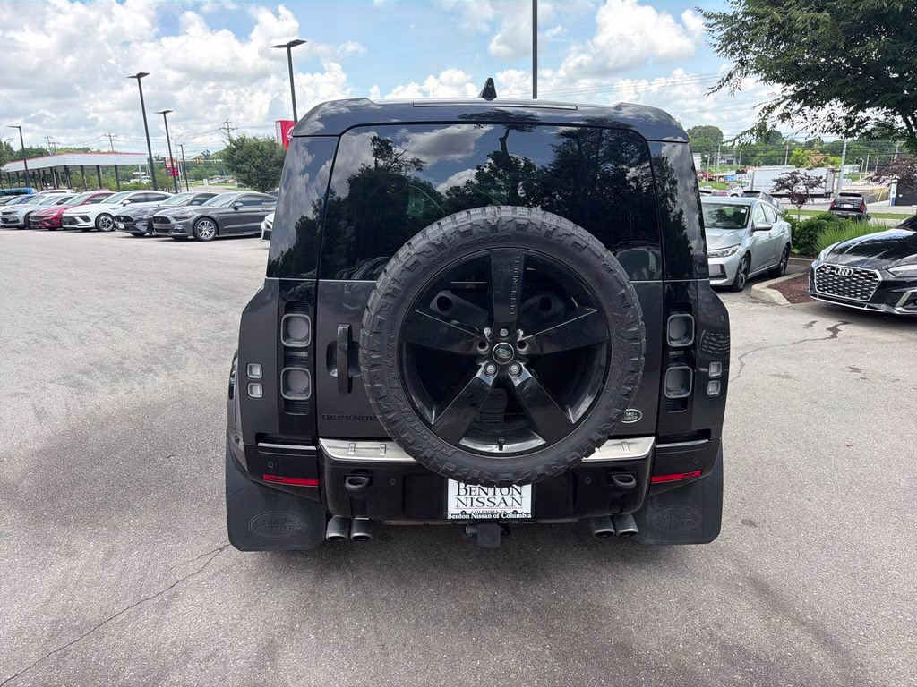 2023 Eiger Gray Metallic Land Rover Defender 110 Carpathian Edition AWD SUV
