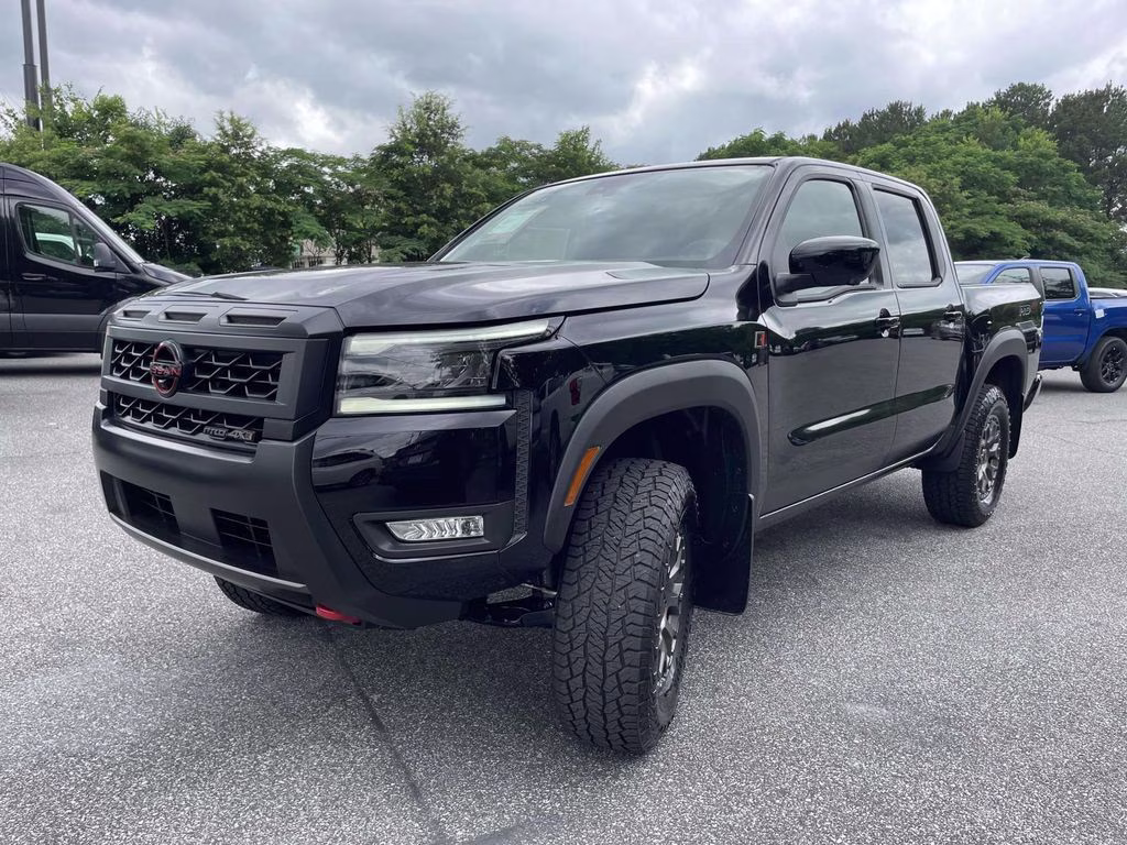 2026 Super Black Nissan Frontier PRO-4X 4X4 Truck