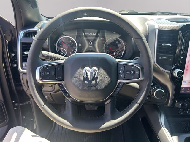2026 Diamond Black Crystal Pearlcoat Ram 1500 Big Horn/Lone Star 4X4 Truck