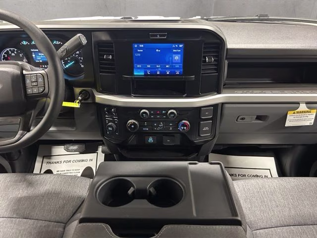 2026 Oxford White Ford Super Duty F-250 SRW XL 4X4 Truck