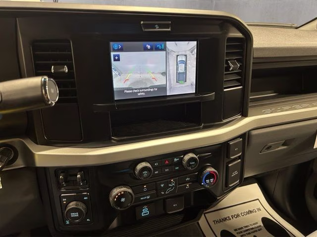 2026 Oxford White Ford Super Duty F-250 SRW XL 4X4 Truck