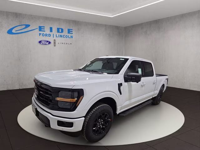 2026 Oxford White Ford F-150 XLT Black Appearance 4X4 Truck