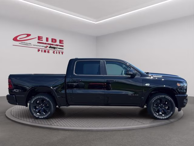 2026 Diamond Black Crystal Pearlcoat Ram 1500 Big Horn/Lone Star 4X4 Truck