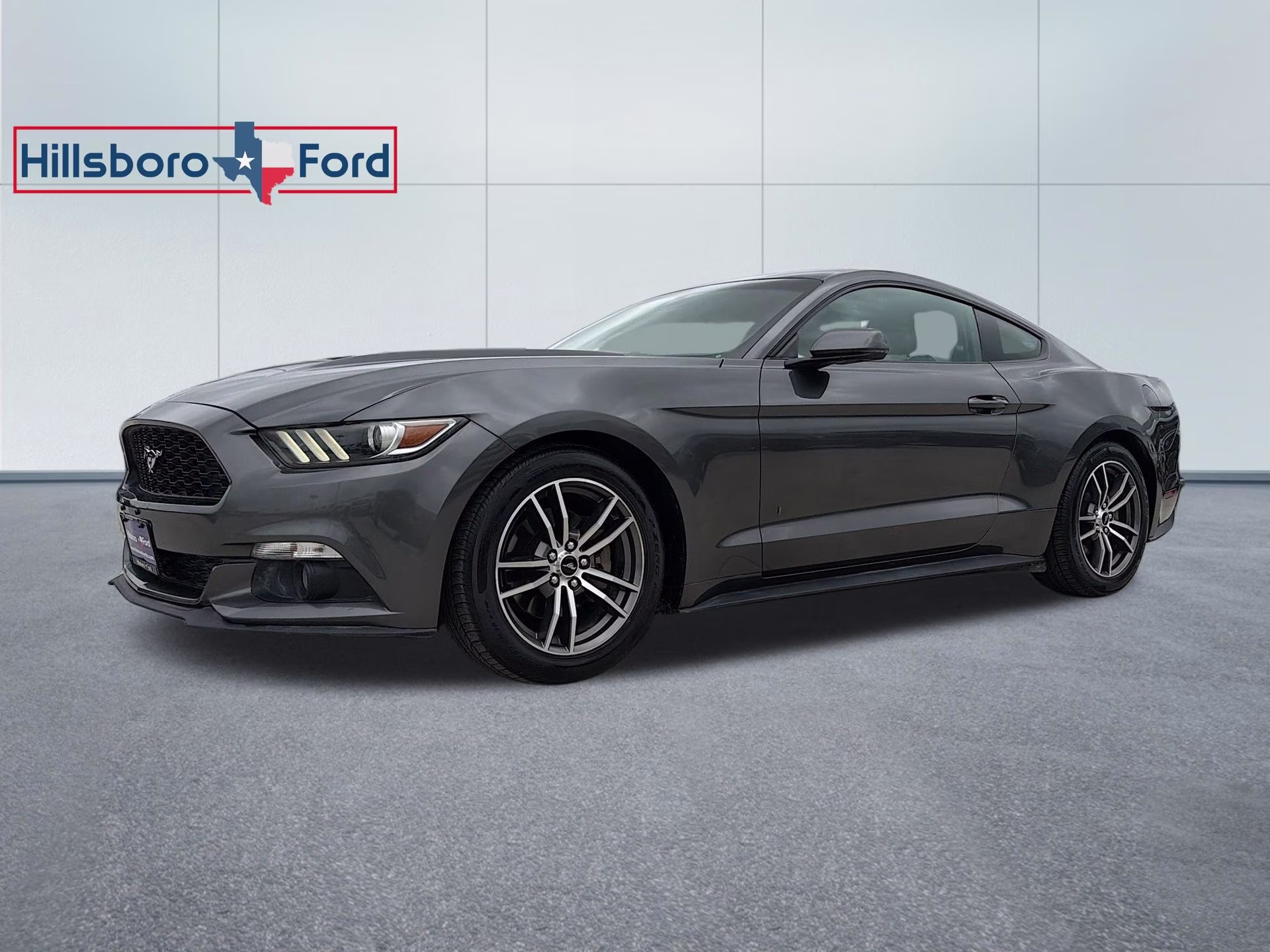 2016 Ford Mustang EcoBoost Coupe Premium's photo