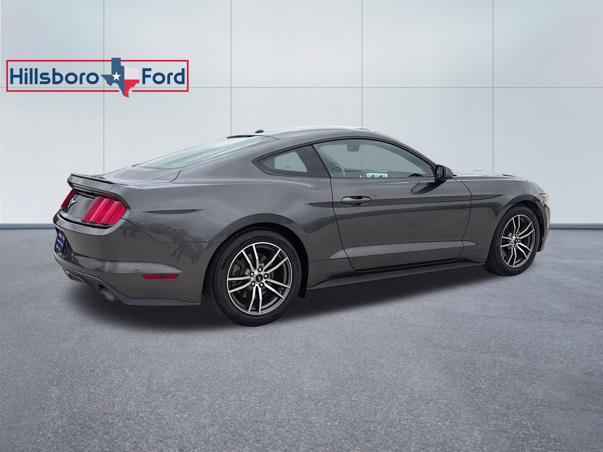 2016 Magnetic Metallic Ford Mustang EcoBoost Premium RWD Coupe