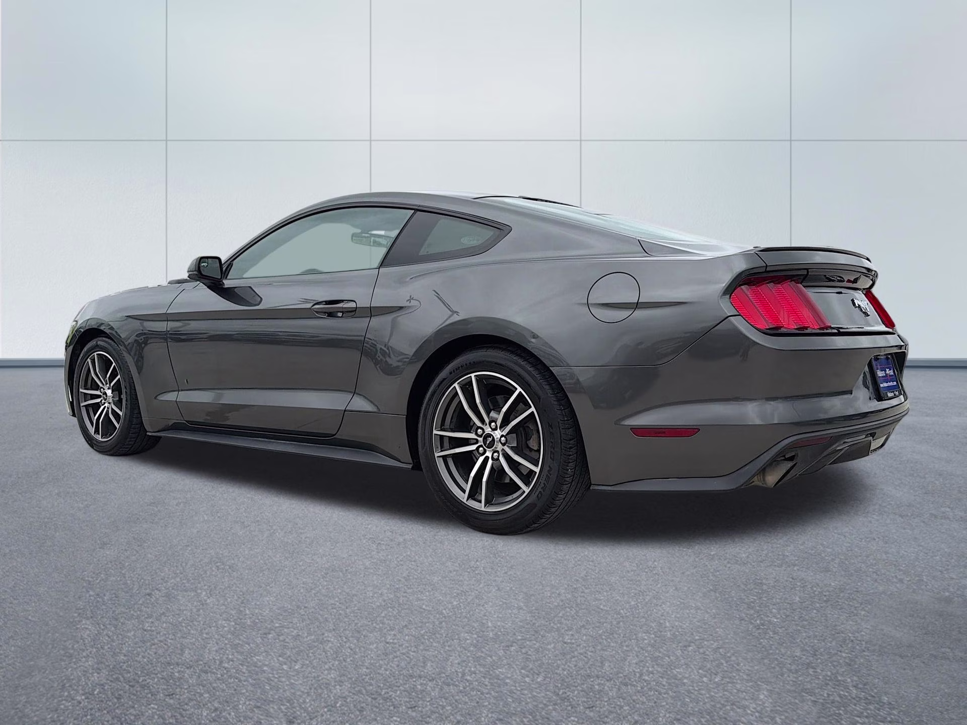2016 Magnetic Metallic Ford Mustang EcoBoost Premium RWD Coupe