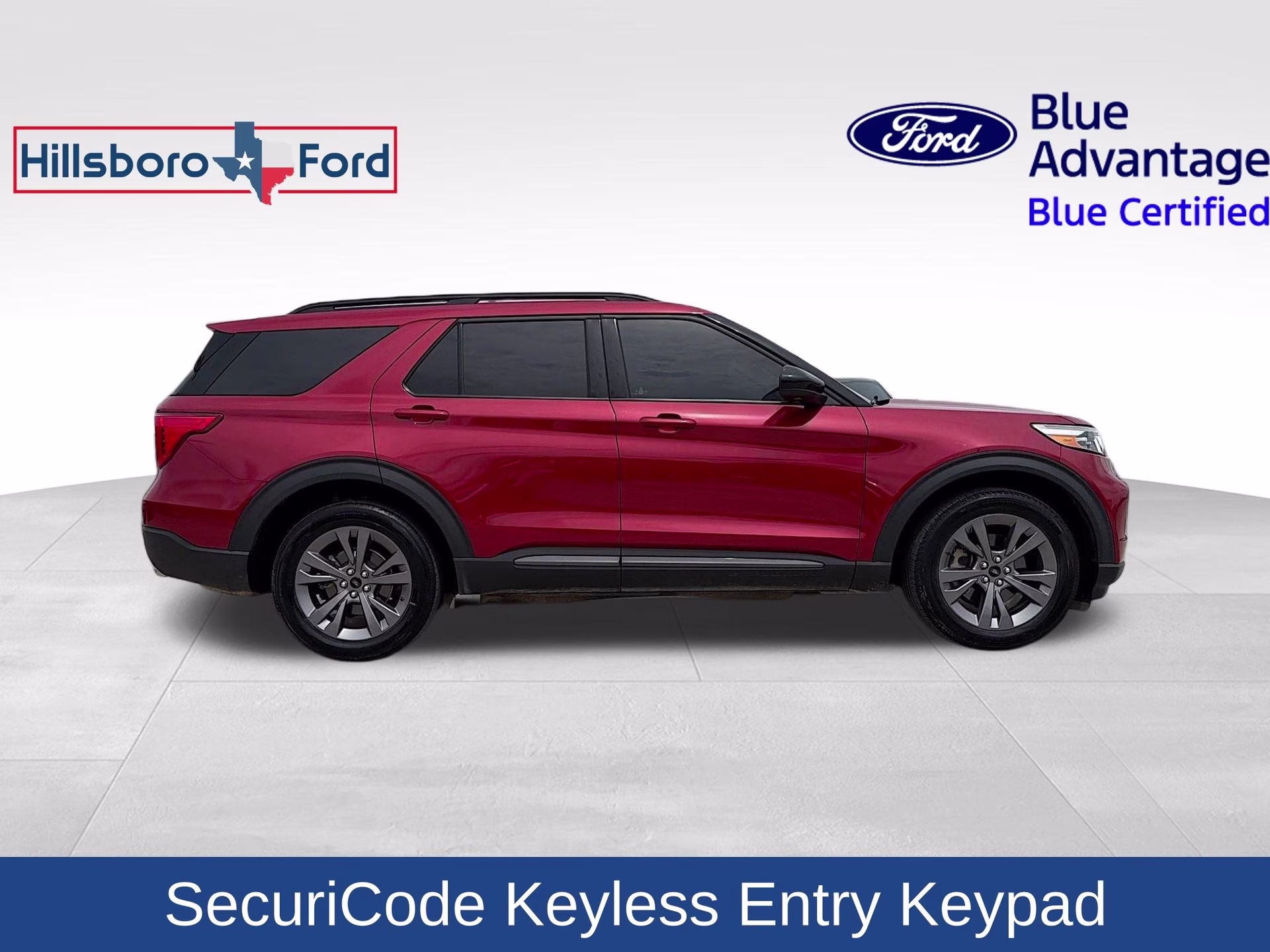 2022 Rapid Red Metallic Tinted Clearcoat Ford Explorer XLT 4X4 SUV