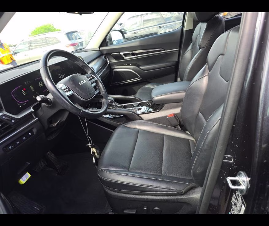 2025 Panthera Metal Kia Telluride S FWD SUV