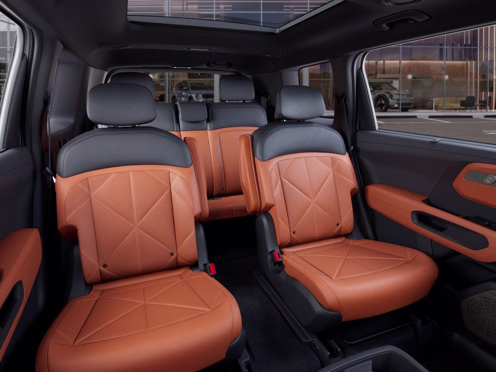 2027 White Pearl Kia Telluride Hybrid SX FWD SUV