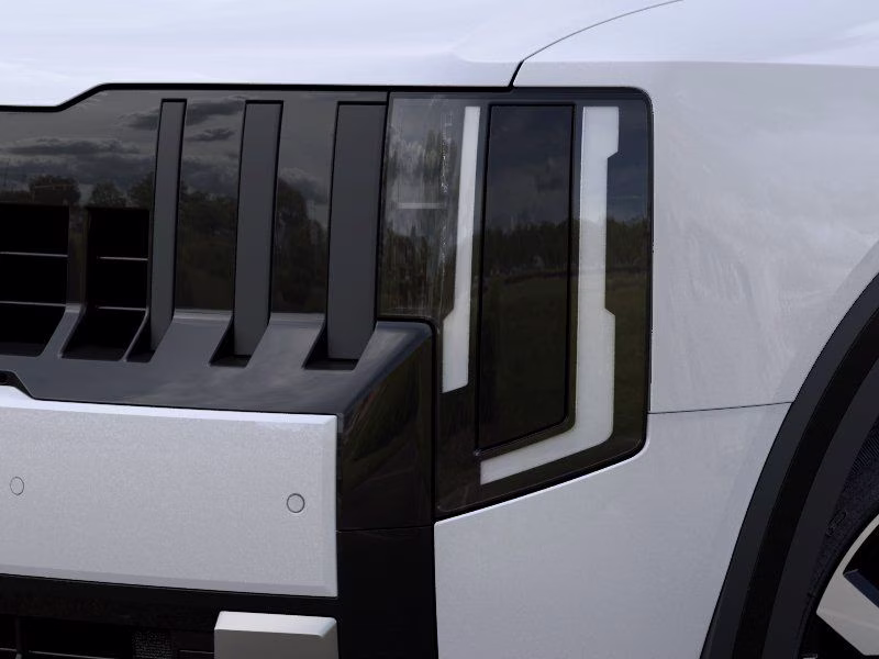2027 White Pearl Kia Telluride S FWD SUV