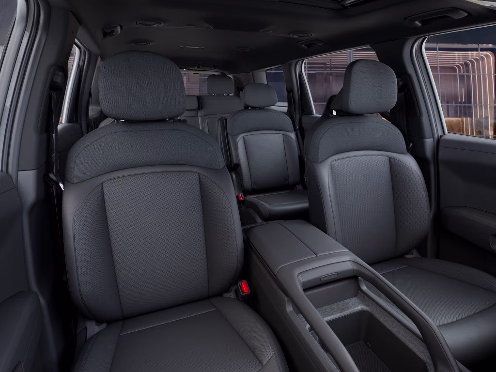 2027 White Pearl Kia Telluride S FWD SUV