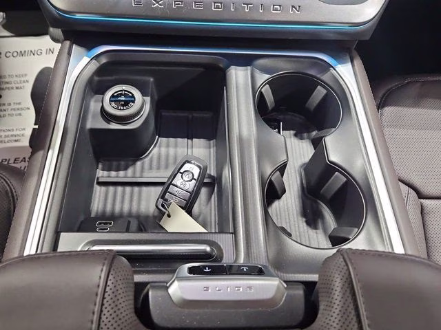 2026 Agate Black Metallic Ford Expedition Max Platinum 4X4 SUV