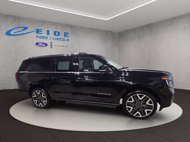 2026 Agate Black Metallic Ford Expedition Max Platinum 4X4 SUV