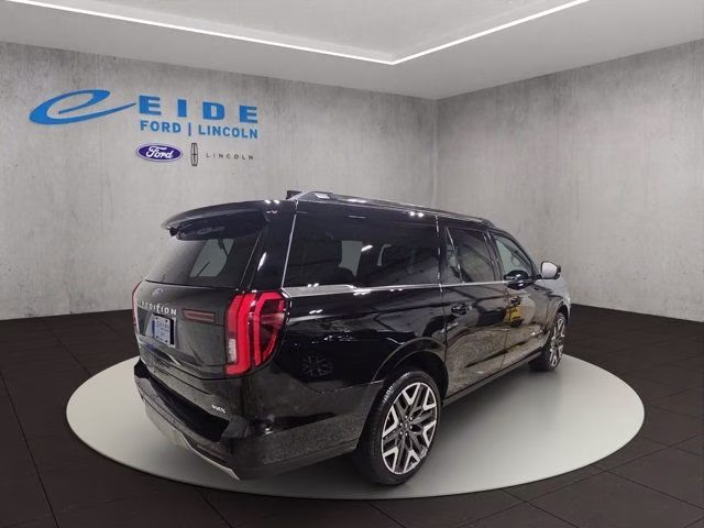 2026 Agate Black Metallic Ford Expedition Max Platinum 4X4 SUV