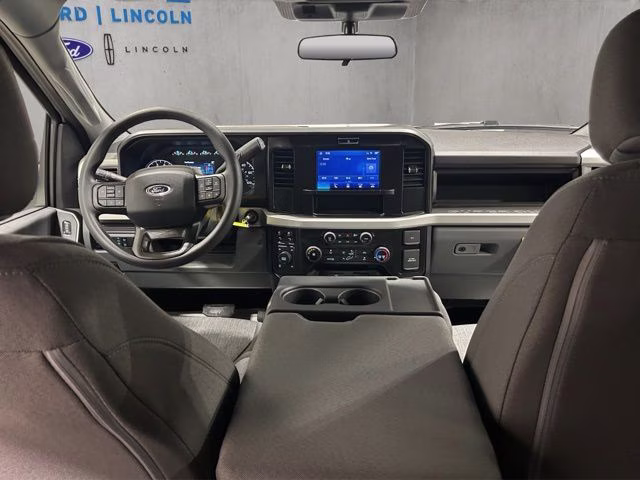 2026 Oxford White Ford Super Duty F-250 SRW XL 4X4 Truck