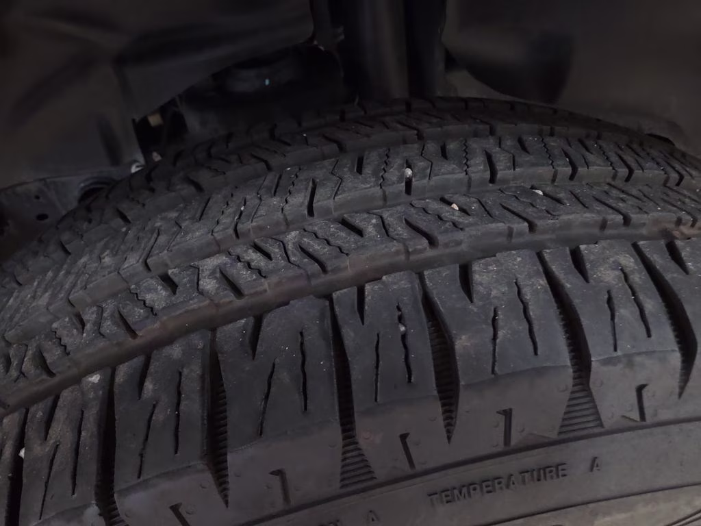 2025 Anvil Clear Coat Jeep Wrangler 4xe Sahara 4X4 SUV