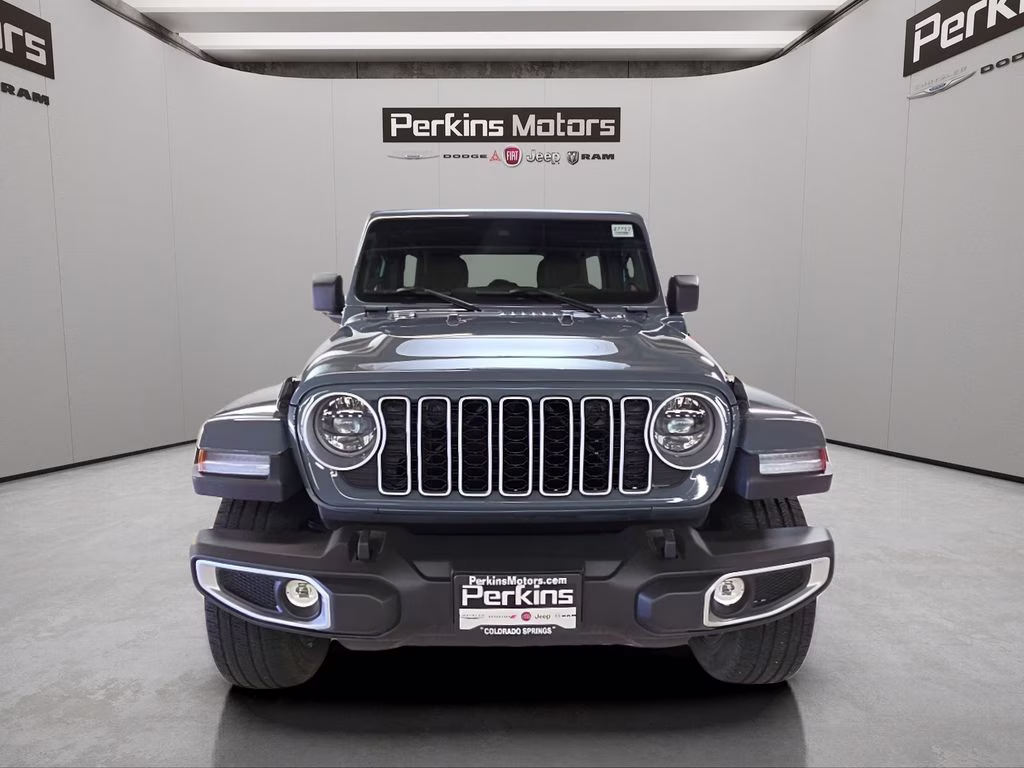 2025 Anvil Clear Coat Jeep Wrangler 4xe Sahara 4X4 SUV