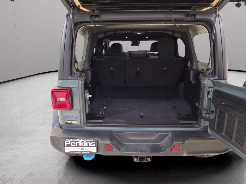 2025 Anvil Clear Coat Jeep Wrangler 4xe Rubicon 4X4 SUV