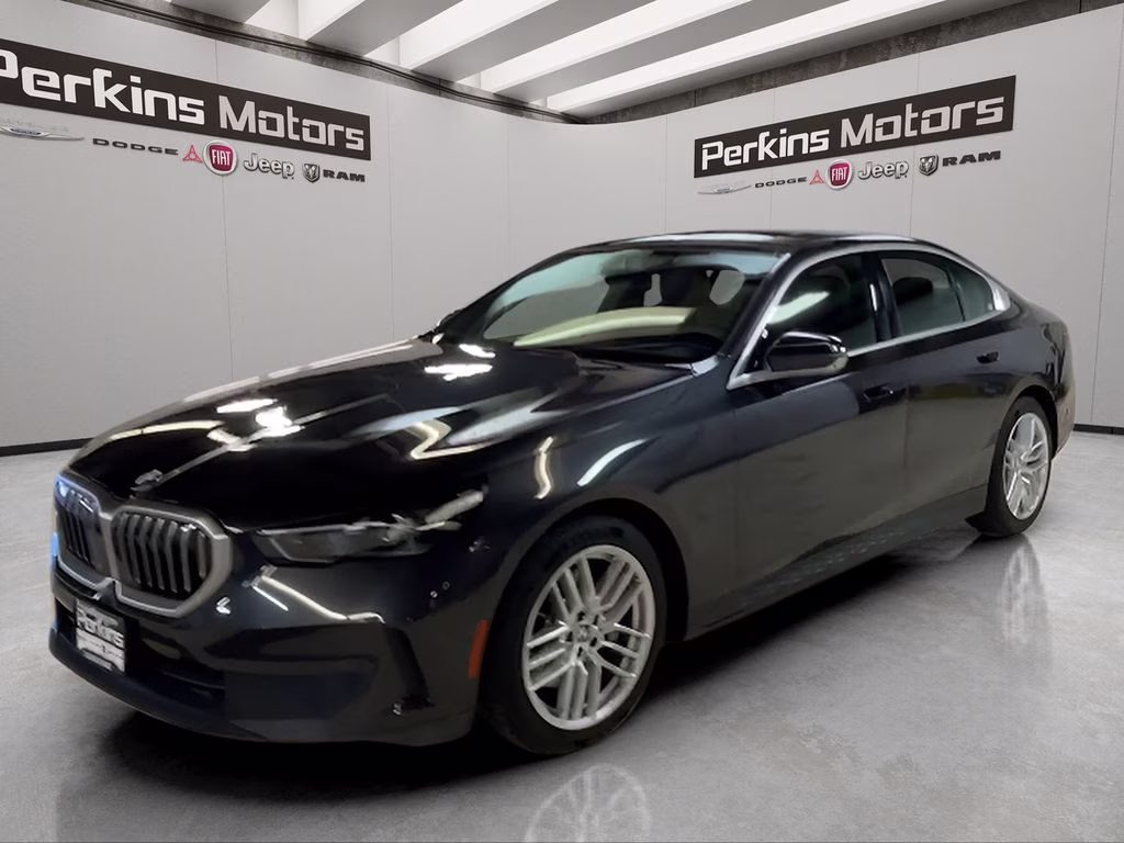 2024 BMW 5 Series 530i xDrive Sedan's photo