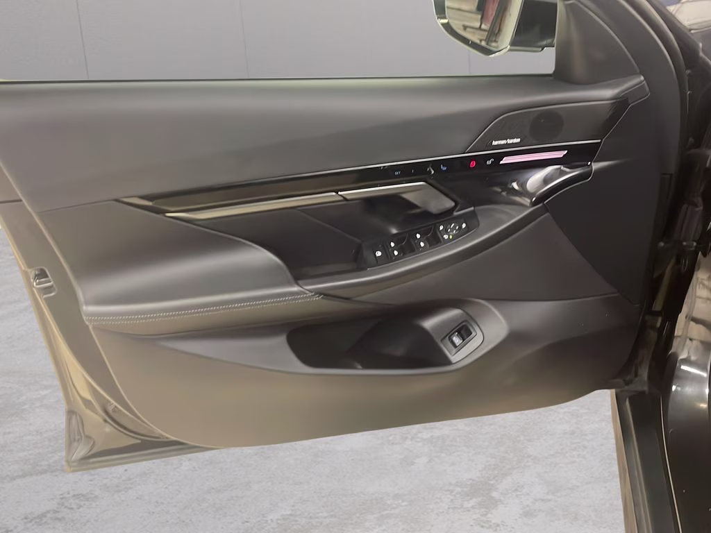 2024 Dark Graphite BMW 5 Series 530i xDrive AWD Sedan
