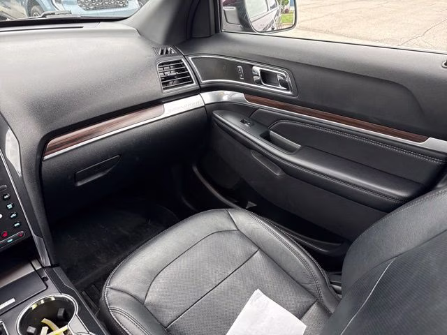 2018 Burgundy Ford Explorer Limited 4X4 SUV