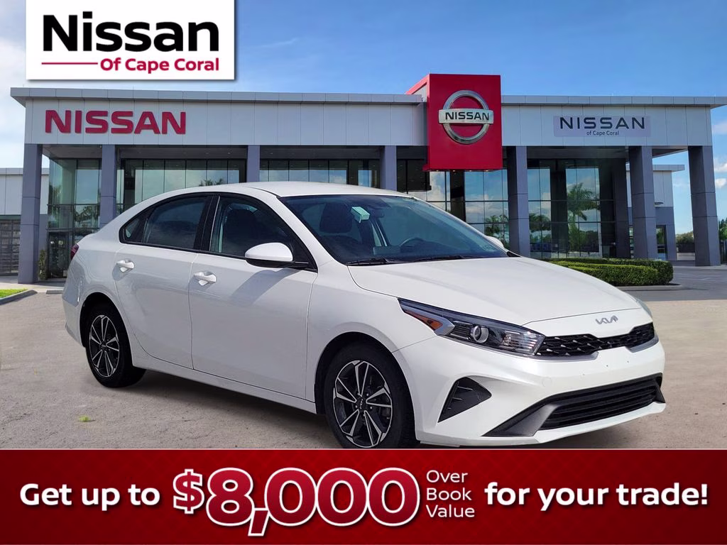 2023 Kia Forte LXS AT's photo