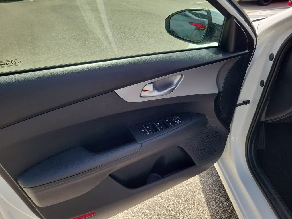 2023 Snow White Pearl Kia Forte LXS FWD Sedan