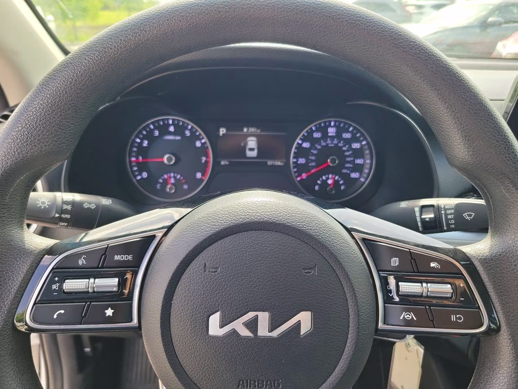 2023 Snow White Pearl Kia Forte LXS FWD Sedan