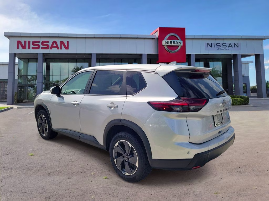 2024 Brilliant Silver Metallic Nissan Rogue SV FWD SUV