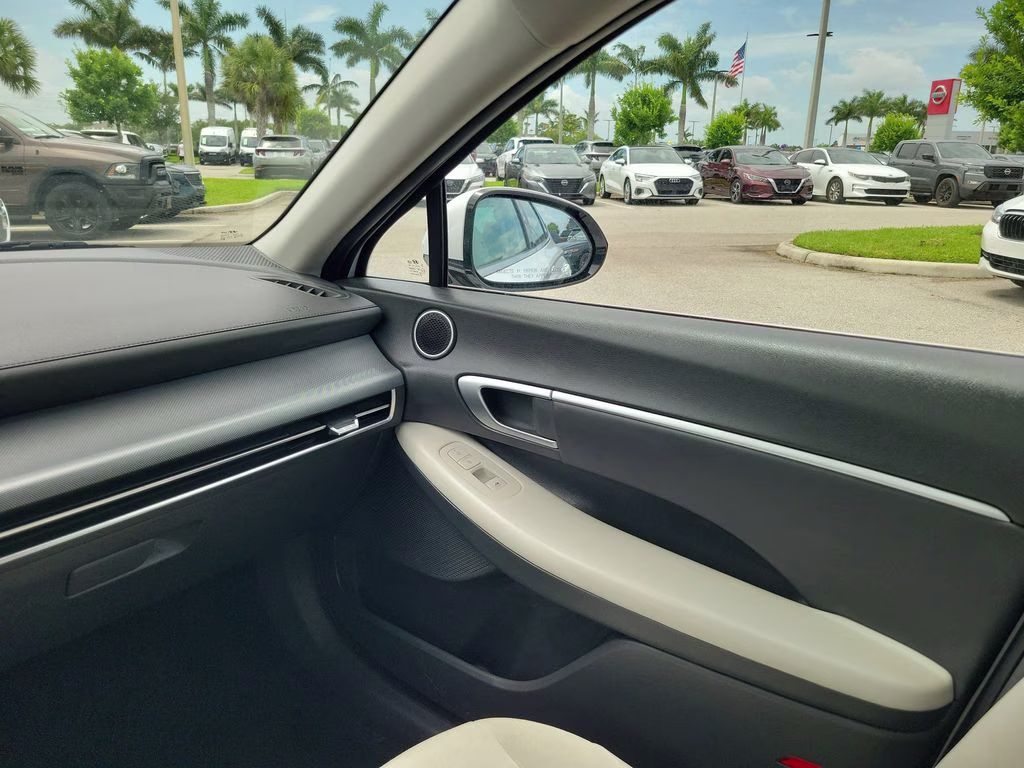 2024 Serenity White Hyundai Sonata SEL FWD Sedan