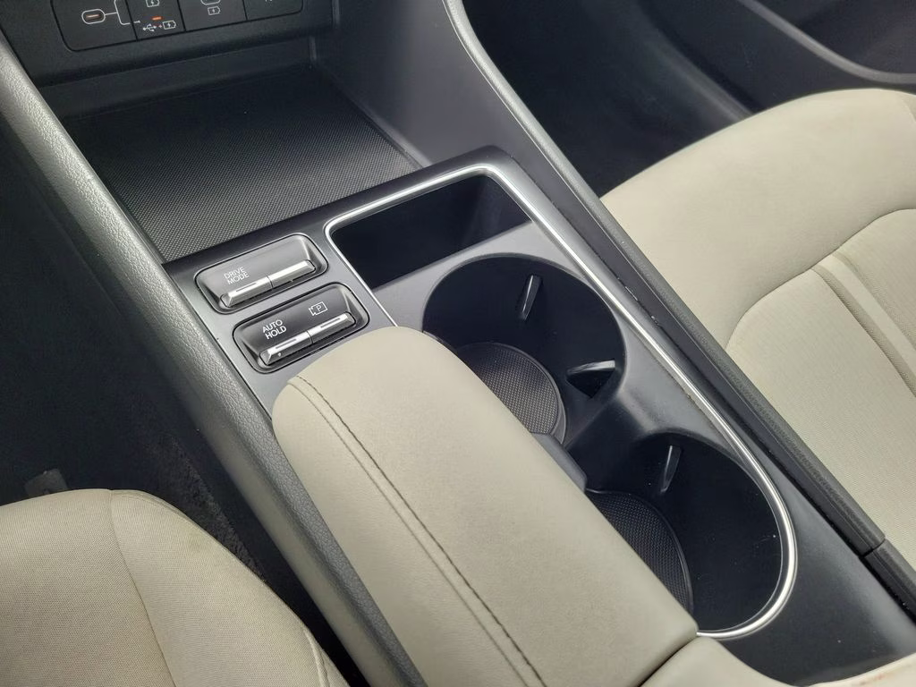 2024 Serenity White Hyundai Sonata SEL FWD Sedan