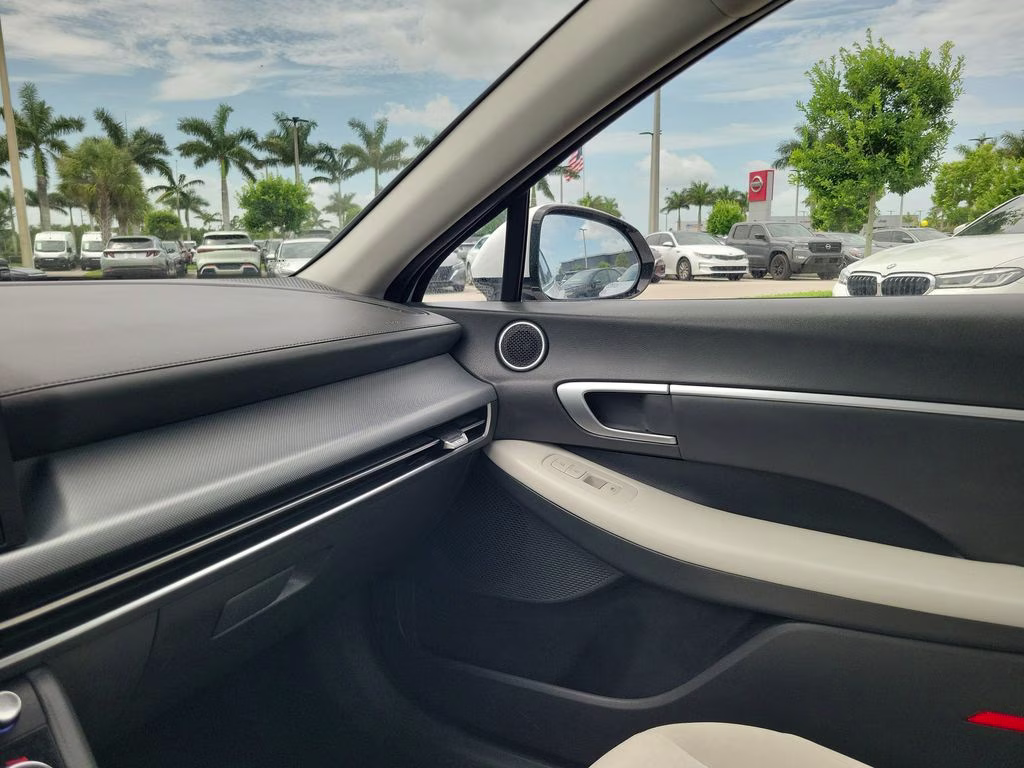 2024 Serenity White Hyundai Sonata SEL FWD Sedan