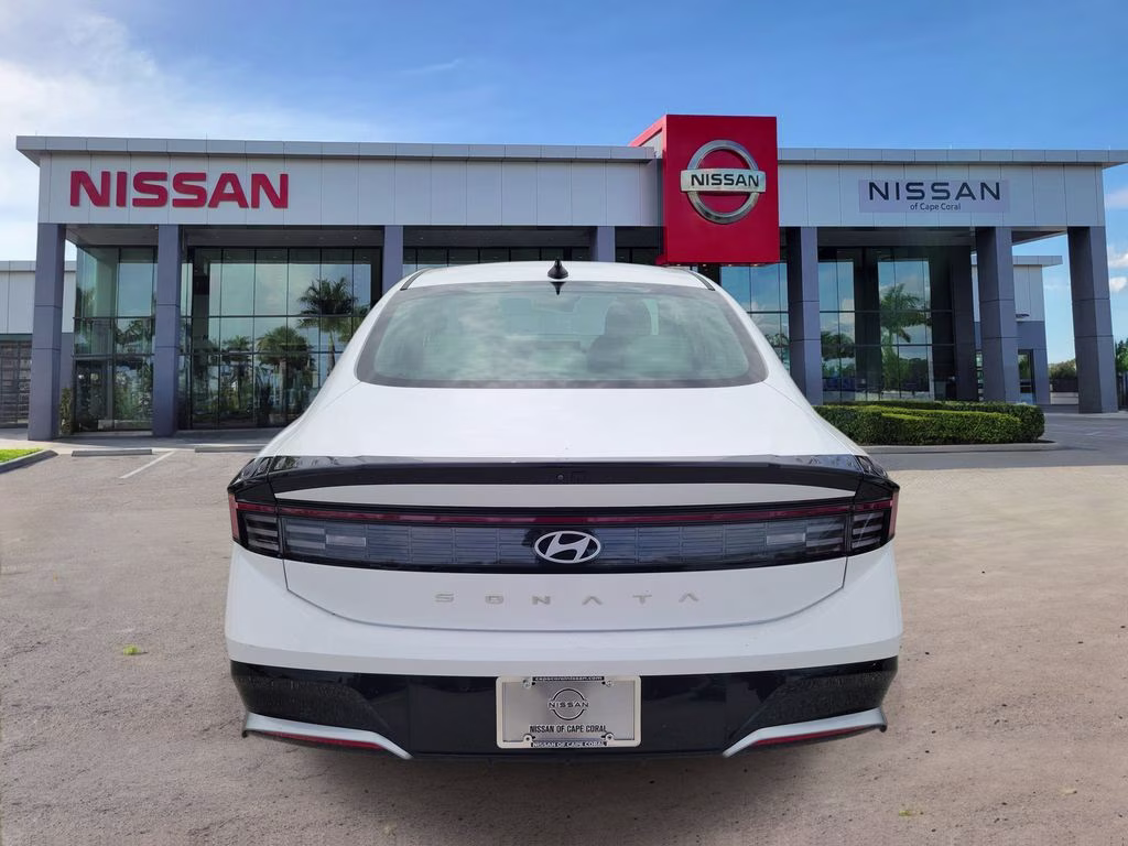 2024 Serenity White Hyundai Sonata SEL FWD Sedan