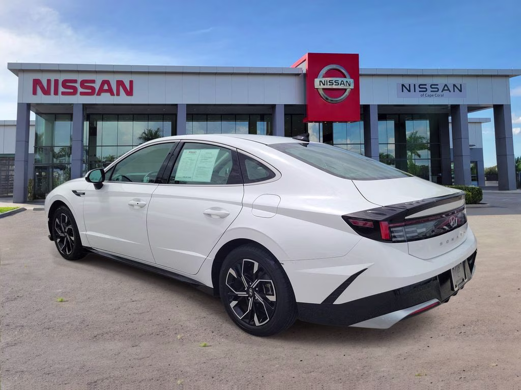 2024 Serenity White Hyundai Sonata SEL FWD Sedan