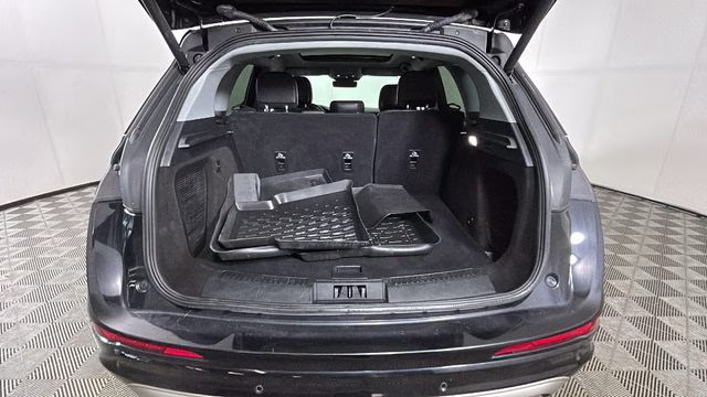 2020 Black Lincoln Corsair Reserve AWD SUV