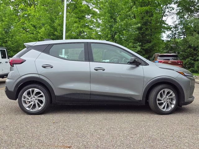 2027 Sterling Gray Metallic Chevrolet Bolt EV LT FWD SUV