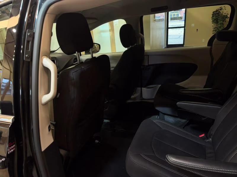 2024 Black Chrysler Grand Caravan FWD