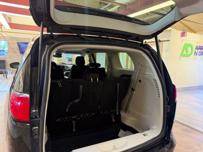2024 Black Chrysler Grand Caravan FWD