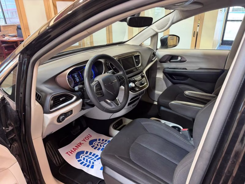 2024 Black Chrysler Grand Caravan FWD