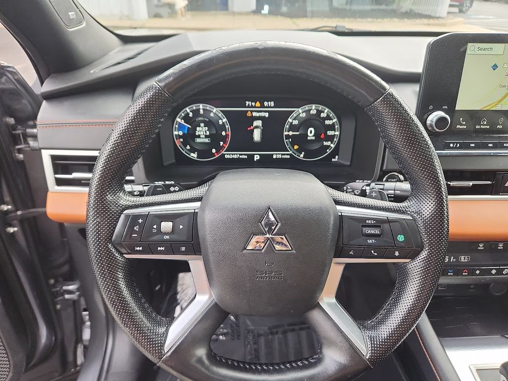 2022 Mercury Gray Metallic Mitsubishi Outlander SEL 4X4 SUV