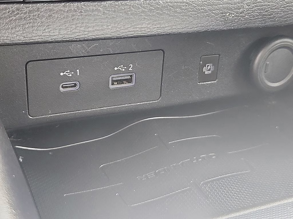 2022 Mercury Gray Metallic Mitsubishi Outlander SEL 4X4 SUV