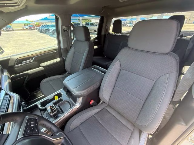 2025 Summit White Chevrolet Silverado 1500 LT 4X4 Truck
