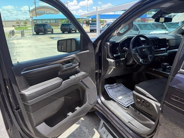 2024 Dark Ash Metallic Chevrolet Silverado 1500 LT 4X4 Truck