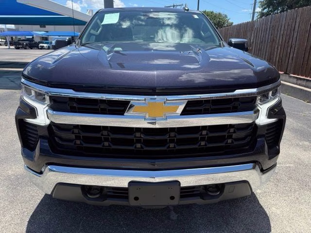 2024 Dark Ash Metallic Chevrolet Silverado 1500 LT 4X4 Truck