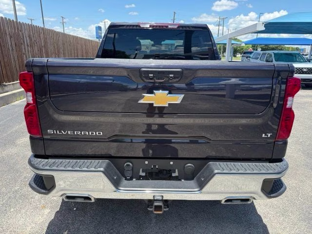 2024 Dark Ash Metallic Chevrolet Silverado 1500 LT 4X4 Truck