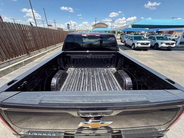2024 Dark Ash Metallic Chevrolet Silverado 1500 LT 4X4 Truck