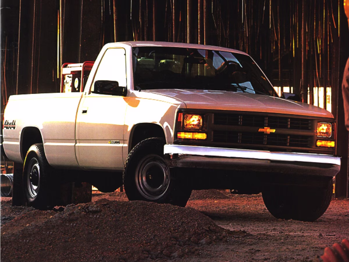 1997 Summit White Chevrolet C/K 1500 Silverado 4X4 Truck