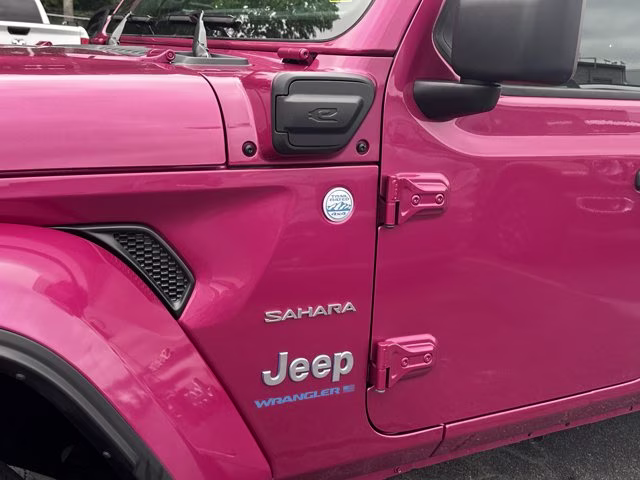 2024 Limited Edition Tuscadero Pearlcoat Jeep Wrangler 4xe Sahara 4X4 Convertible