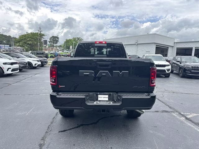 2026 Diamond Black Crystal Pearlcoat Ram 2500 Black Express 4X4 Truck