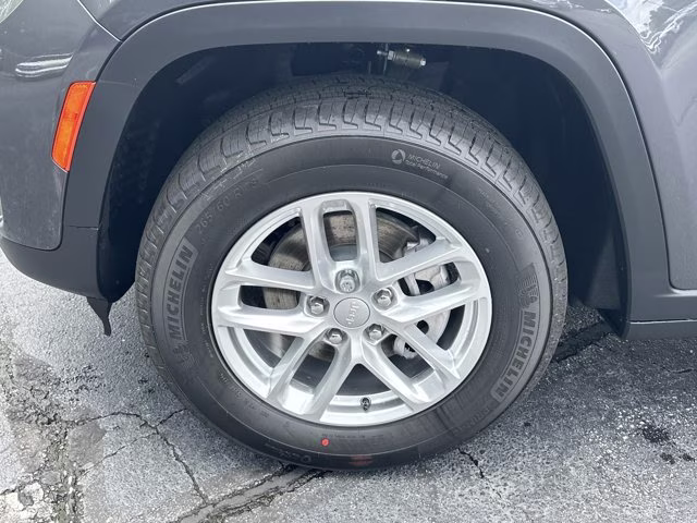 2026 Baltic Gray Metallic Clearcoat Jeep Grand Cherokee Laredo X RWD SUV